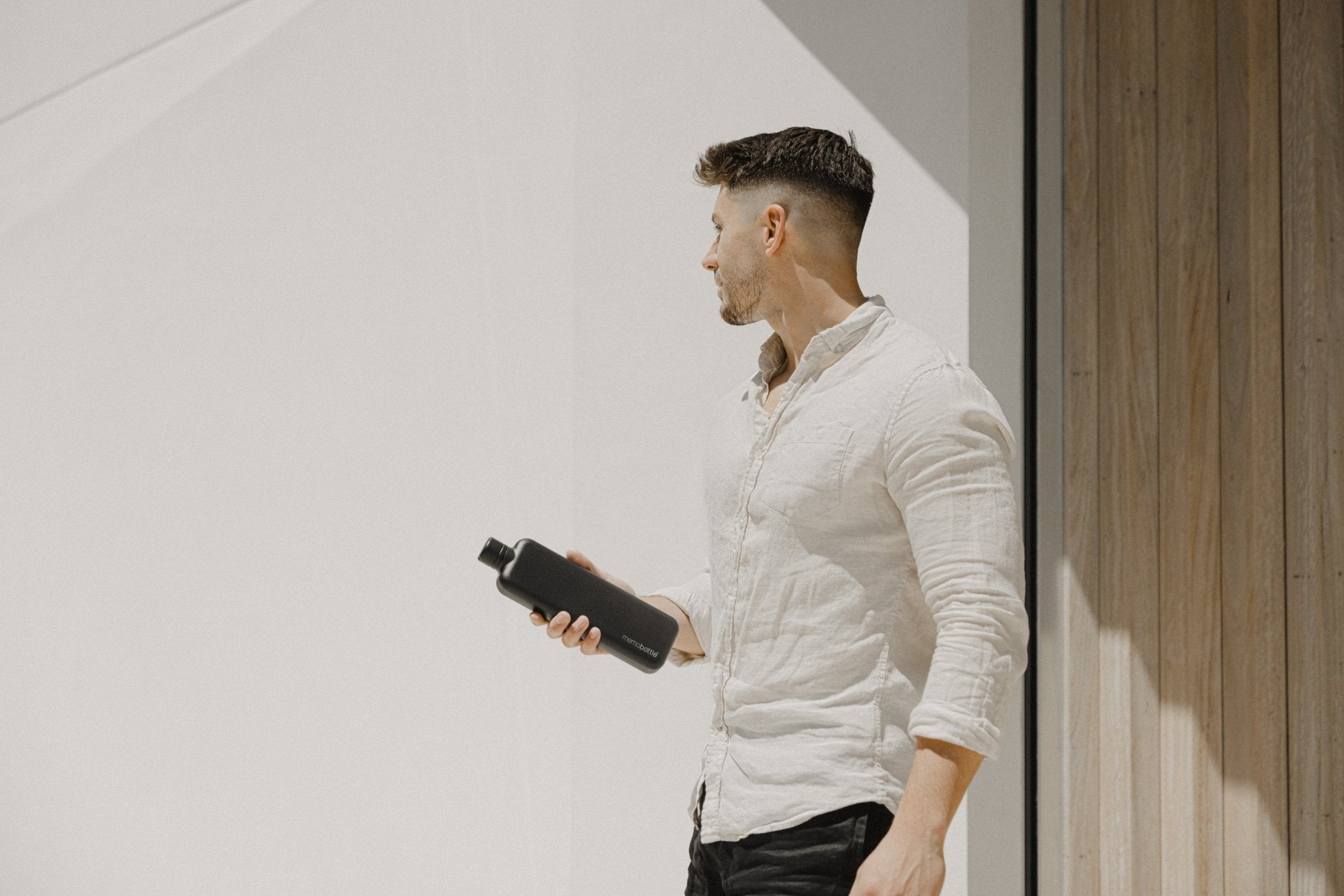 SLIM Stainless Steel memobottle (Black) 600ml / 20oz - The Leafwhite Group